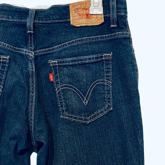Levi’s , Women Denim Jeans , Levi’s Strauss & Co. Womens Jeans, Straight Jeans - Picture 11 of 16